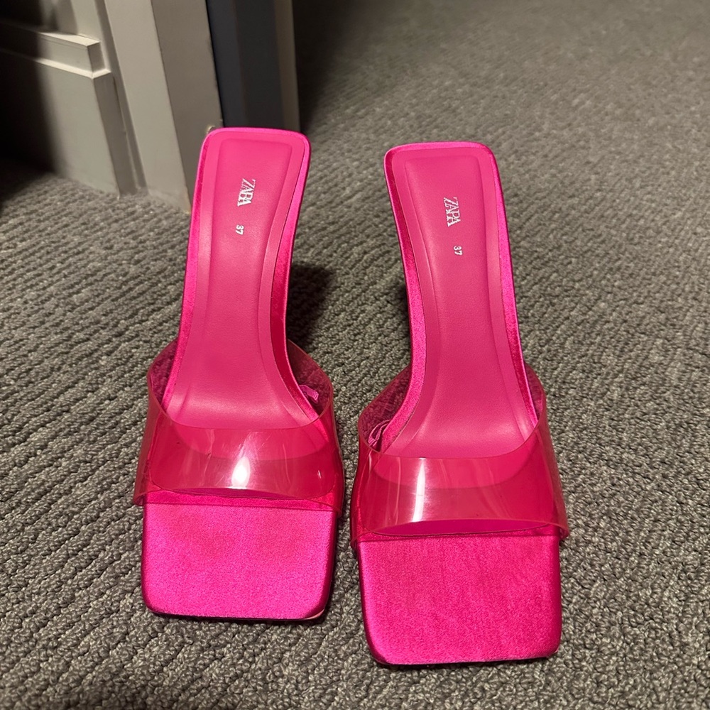Zara Fuchsia Heeled Mules